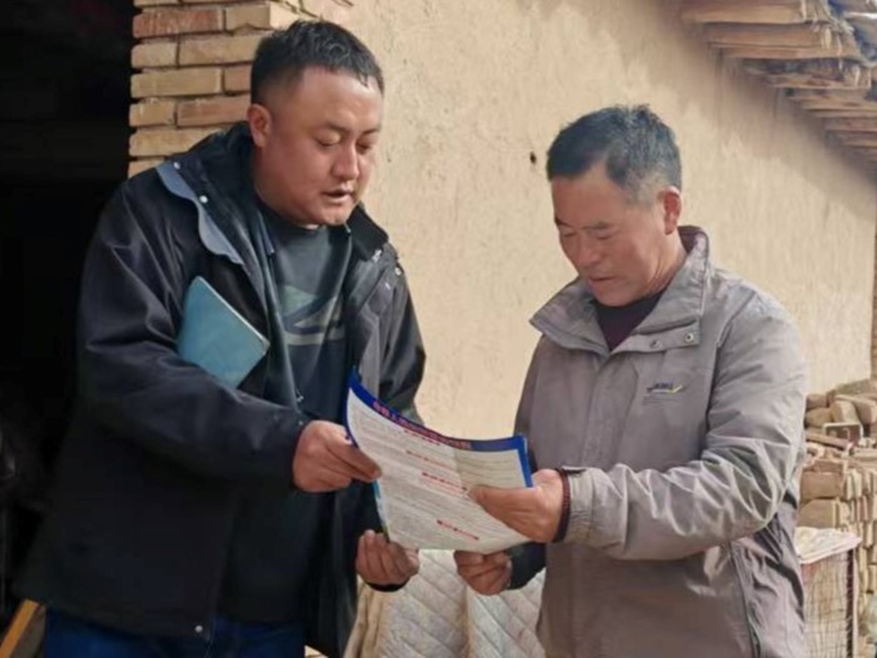 甘肅農(nóng)墾黑土洼農(nóng)場開展防范青少年藥物濫用宣傳活動